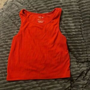 Comfortable, cute casual red top